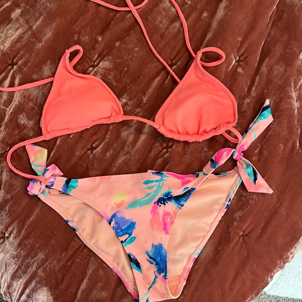 Bikini top
